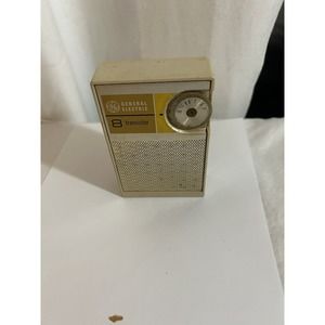 Vintage General Electric 8 Transistor Radio With Case Works GE Tan & Gold